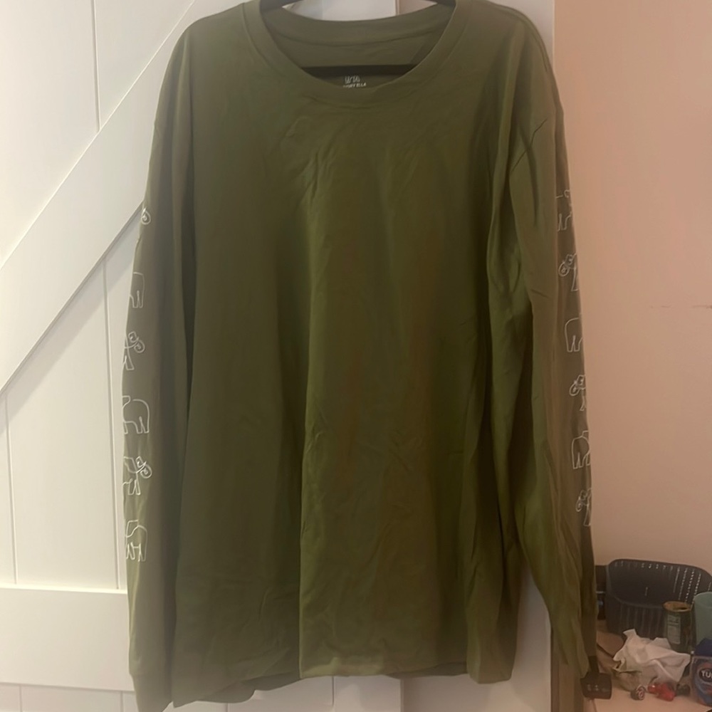 Ivory Ella NWOT long sleeve oversized shirt XL
